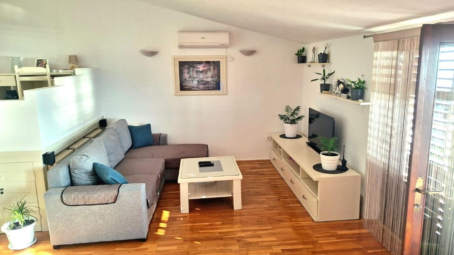 Apartment Damir Tučepi Eksteriør bilde